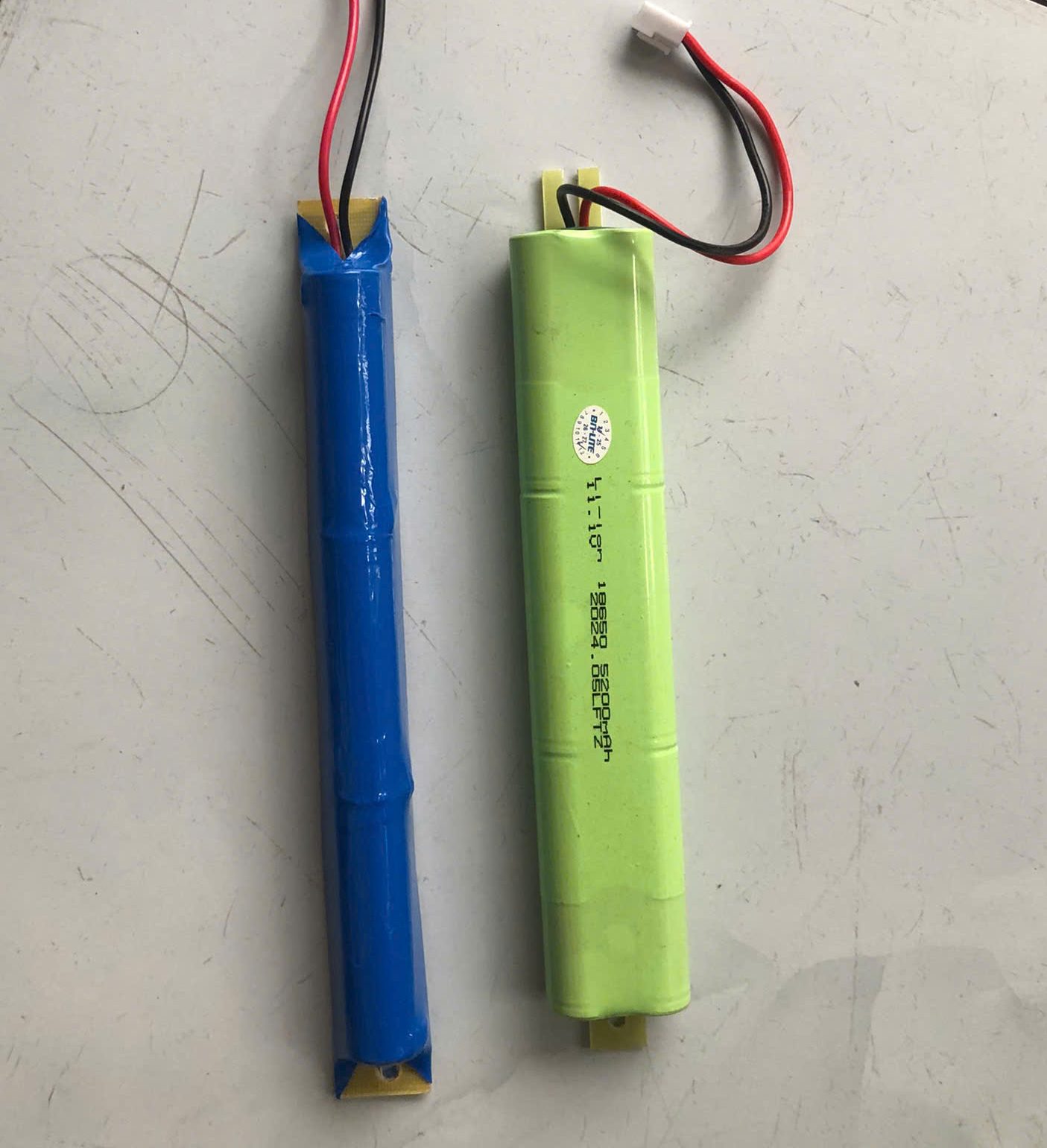 z646292431PIN SẠC BỘ LƯU ĐIỆN 11.1V PIN SẠC BỘ LƯU ĐIỆN 11.1V