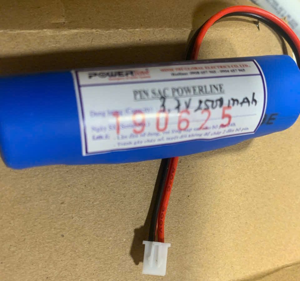 Pin Li-ion 3.7V/2500mAh