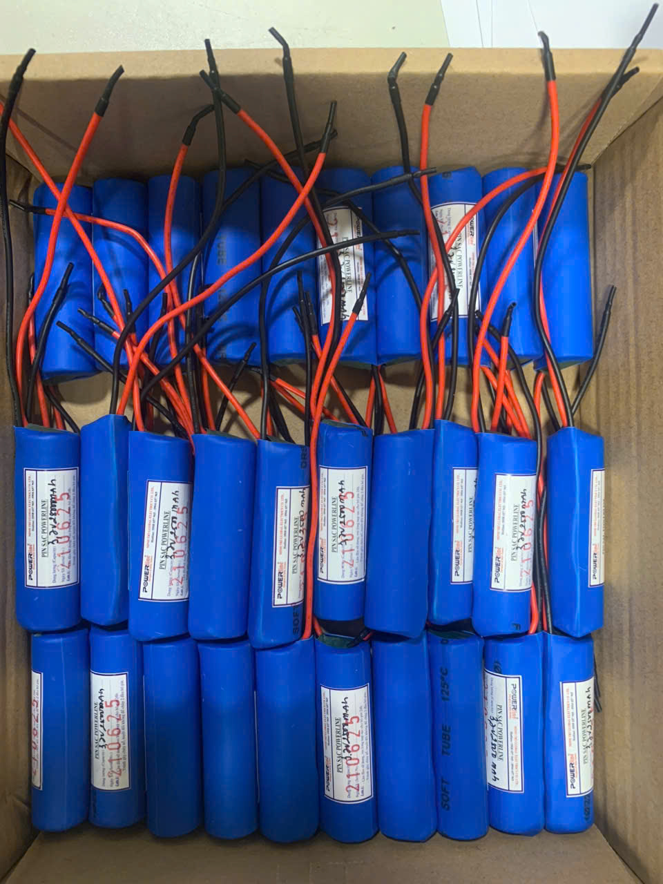 BỘ PIN LI-ION 3.7V