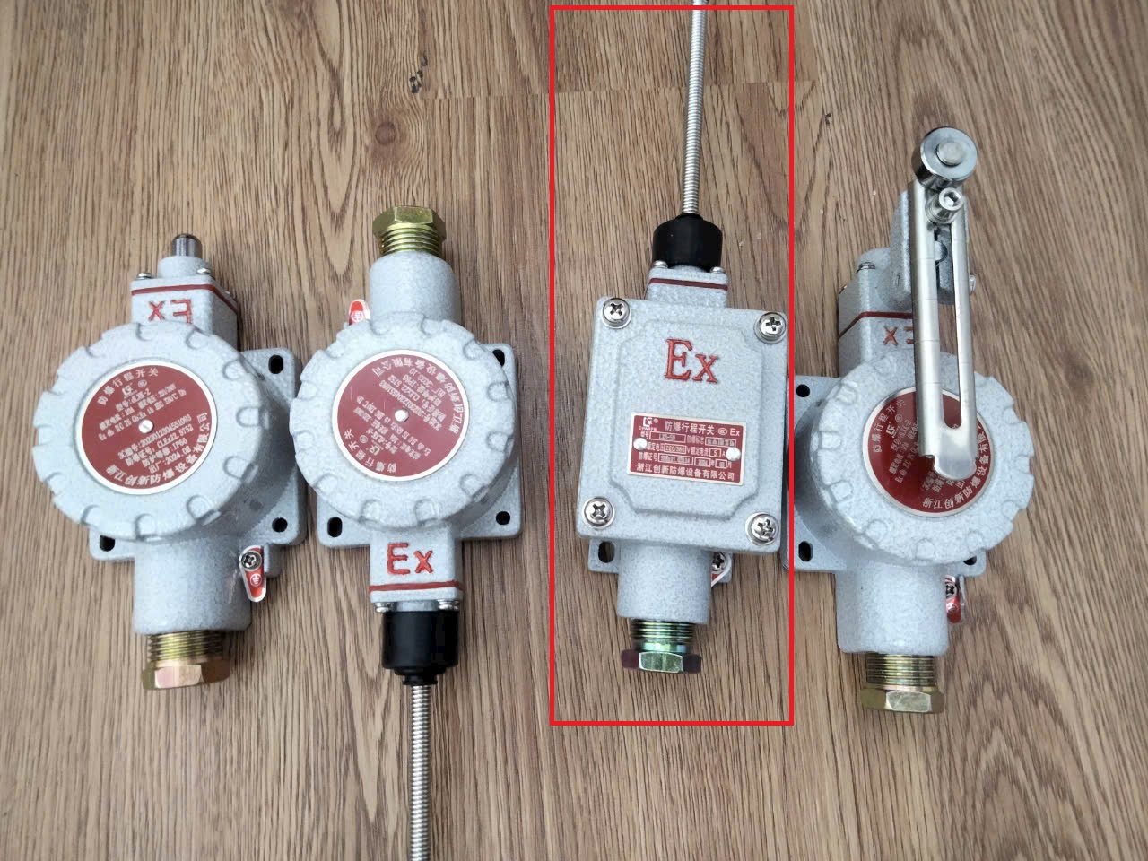 CÔNG TẮC HÀNH TRÌNH CHỐNG NỔ LX5-5N